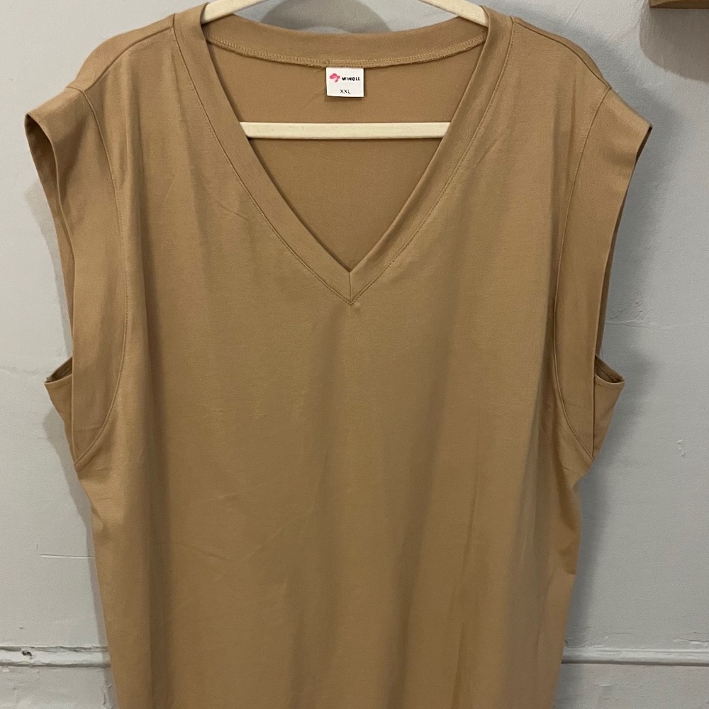 V-neck Shirt